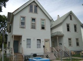 1137 S 20th St, Milwaukee, WI 53204
