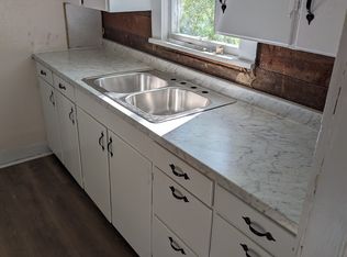 1317 Reynolds St, Clarksville, AR 72830