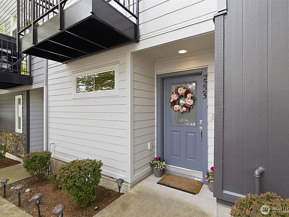 2nd image of 2225 NW Moraine Place