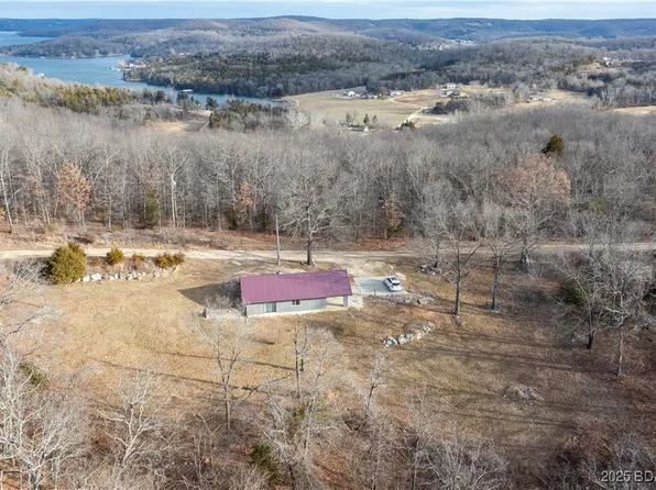 232 Mustang Sally Ln, Roach, MO 65787
