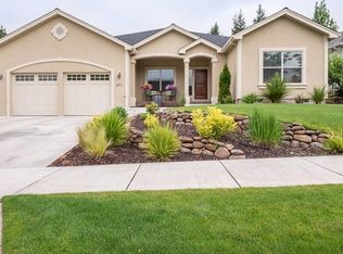 3911 Fieldstone Dr, Medford, OR