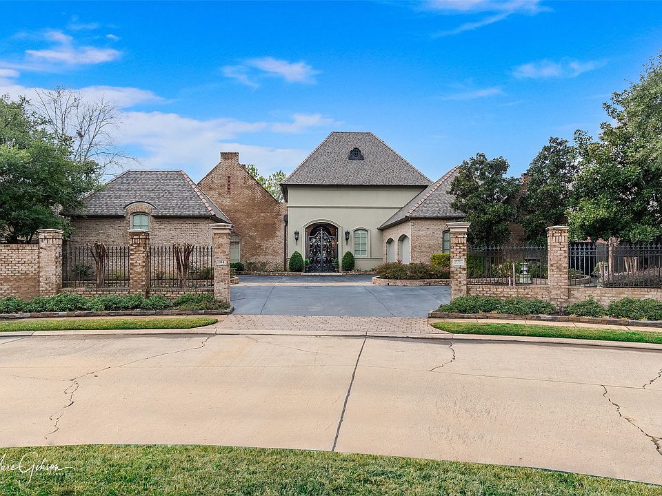 1st image of 104 Belle Maison Ct