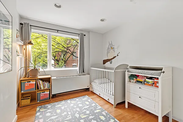 Sold by Compass | media 6