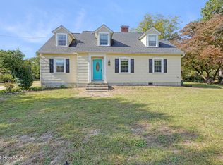 8811 Aberdeen Rd, Aberdeen, NC 28315