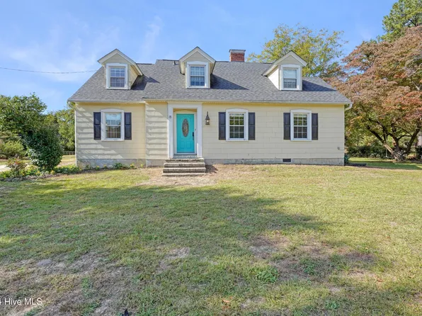 8811 Aberdeen Road, Aberdeen, NC 28315