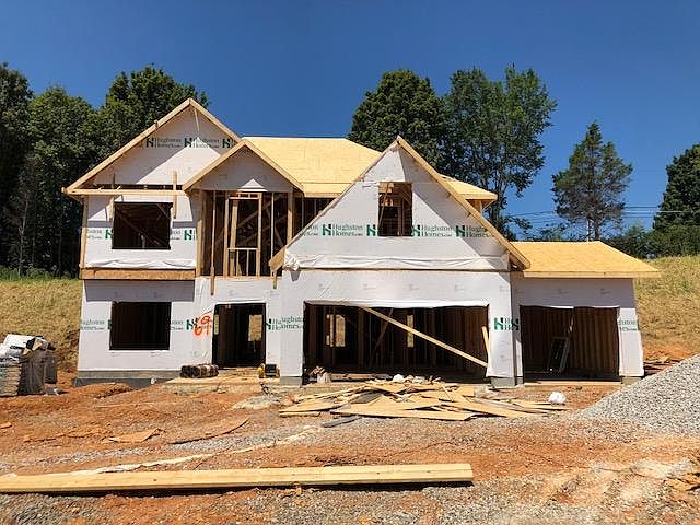 2nd image of Dutchtown Woods Lot 69