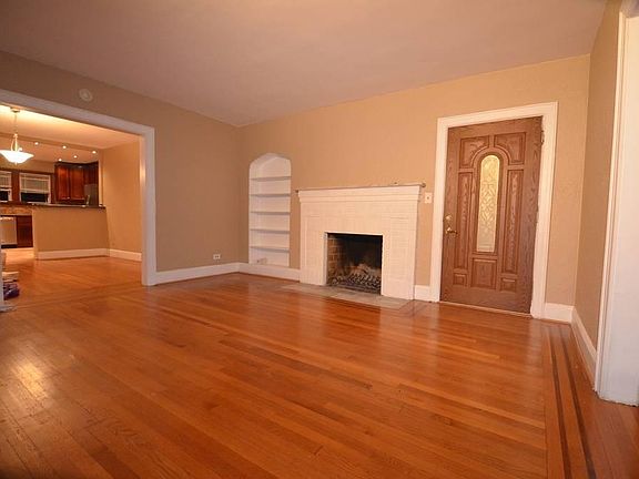 4th image of 15 Armourvilla Ave #1