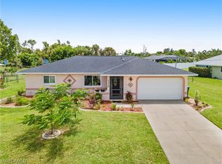 1110 SE 13th St, Cape Coral, FL 33990