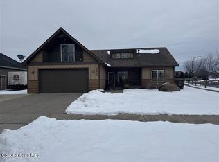 14890 N Pristine Cir, Rathdrum, ID 83858