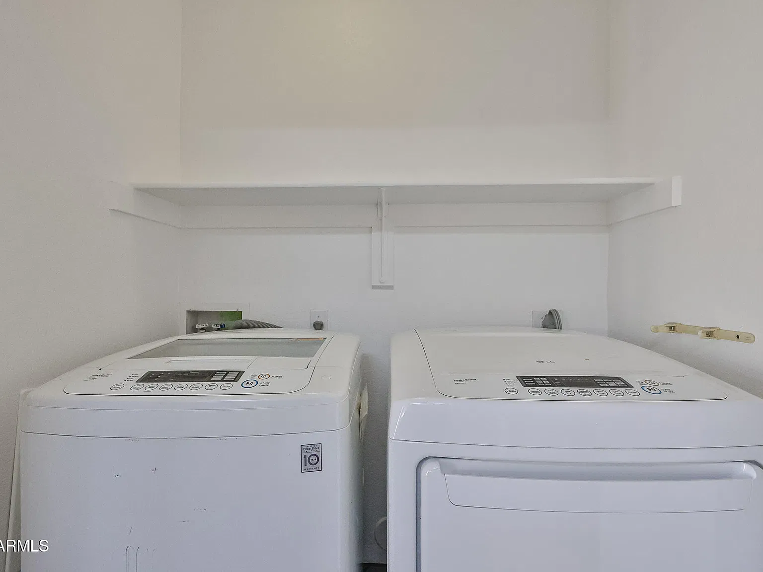 3 bed, 1.5 bath, 1076 sqft, $1,900 — Photo 4