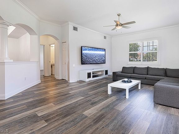 2nd image of 13923 Bently Cir