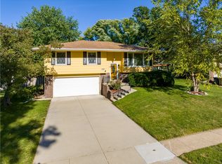 4507 67th St, Urbandale, IA 50322