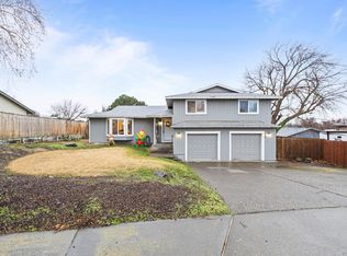 370 SE 9th Dr, Hermiston, OR 97838