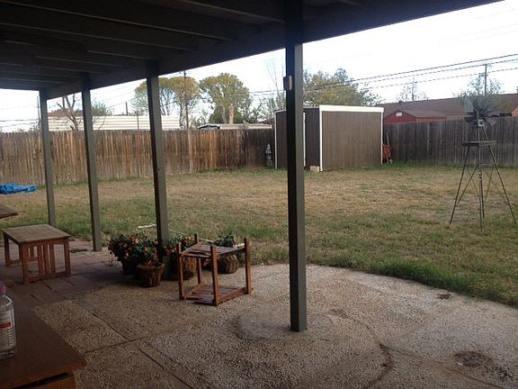 3rd image of 4319 Country Club Dr