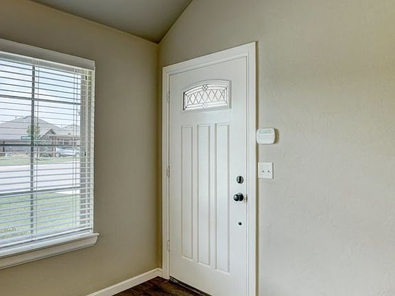 4th image of 8801 SW 55th St #2B-2BA-1190SQFT