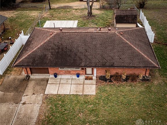2nd image of 3603 Utica Dr