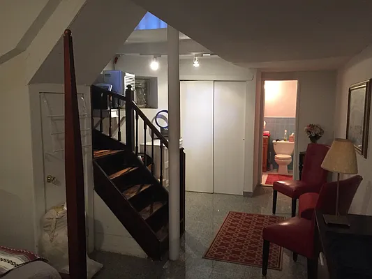 Rented by Sky Management | media 36