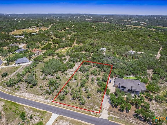 3rd image of 1552 Lake Ridge Blvd