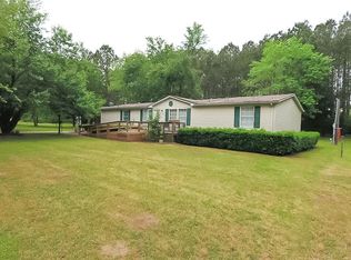 122 Blocker Ln, Cottageville, SC 29435