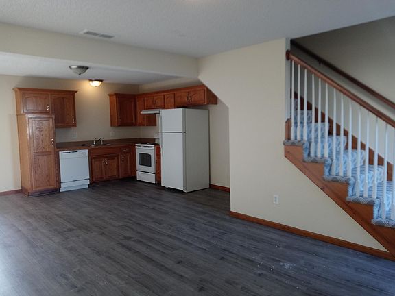 2nd image of 1603 SW Highland Dr #21B
