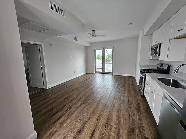 2488 Mohawk St #203 — Photo 4