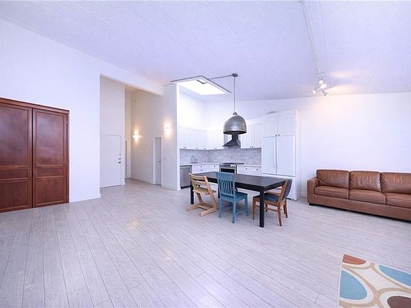 4th image of 316 101st St #41E