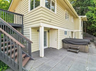 5467 16th Ave SW, Seattle, WA 98106