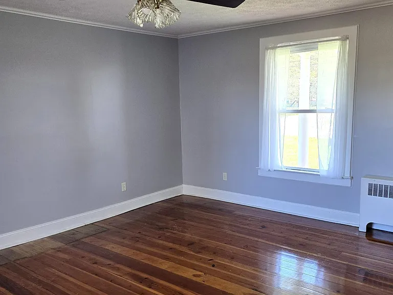 8293 Leetown Rd — Photo 17