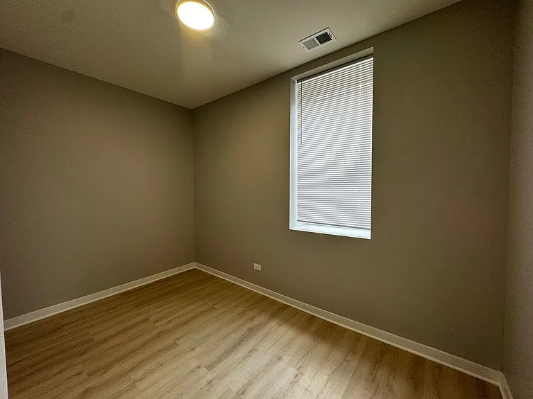 4007 W School St #3 — Photo 10