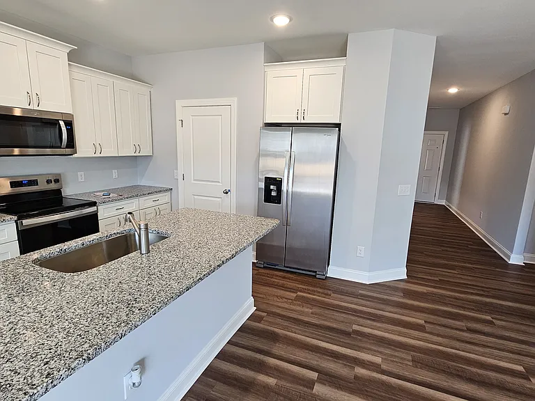 840 Bertwood Rd SW — Photo 20