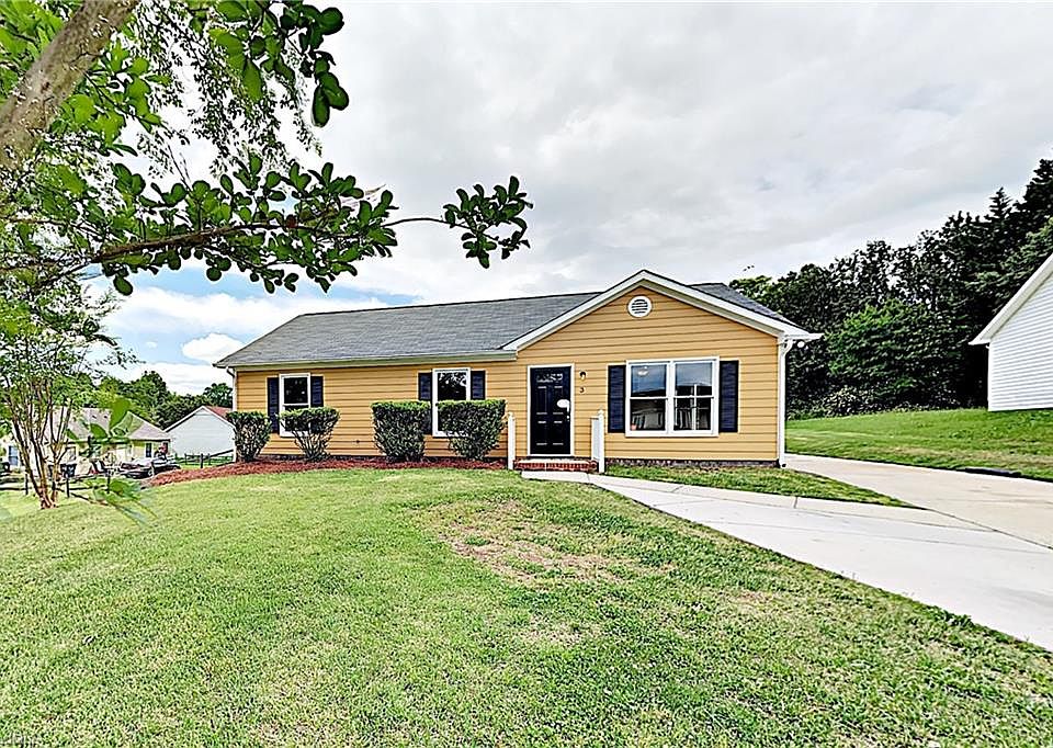 1st image of 3 Owens Ct