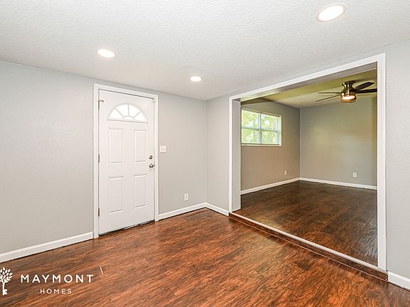 4th image of 6976 Jack Horner Ln