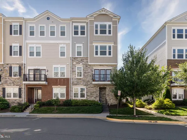 24584 Rosebay Ter, Aldie, VA 20105