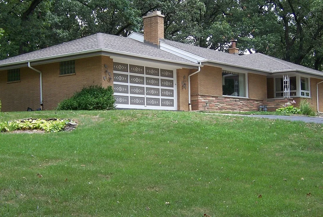 12627 S Pawnee Rd photo 1