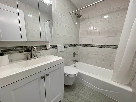 Rented by EXP Realty NYC | media 8