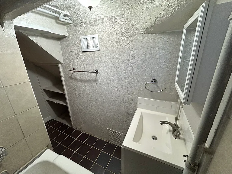 26 Bryant Way — Photo 19