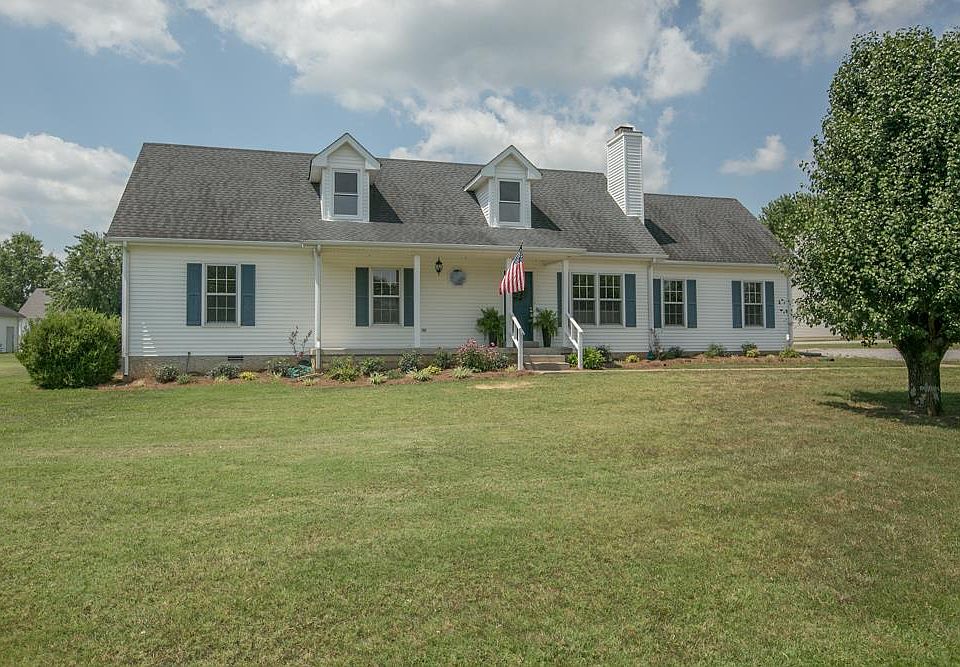 1st image of 110 Lafayette Ct