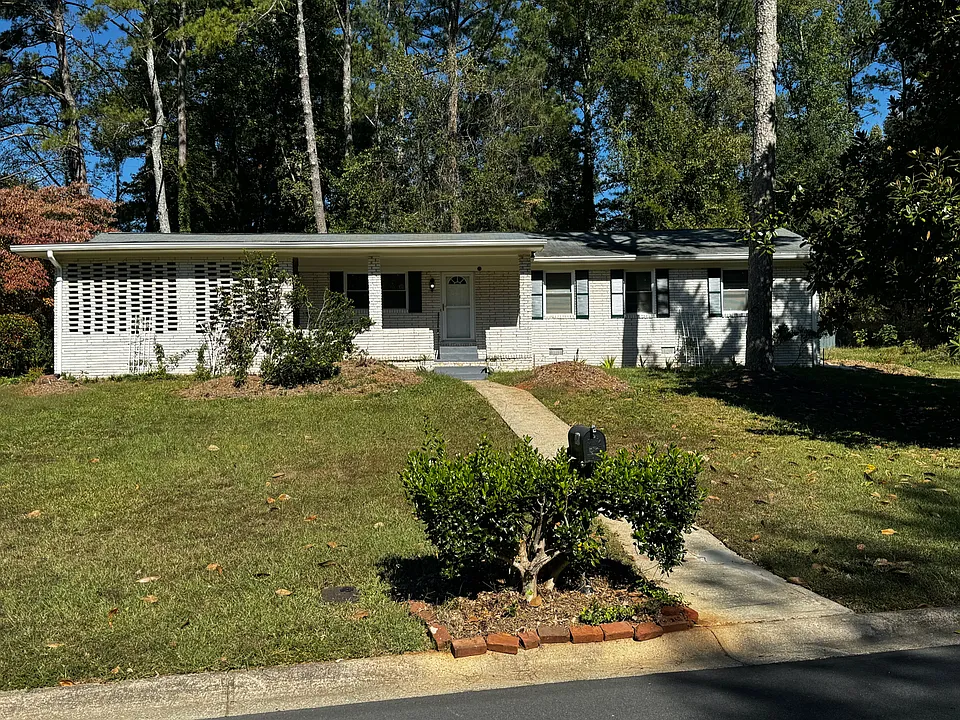 1497 Drayton Woods Dr