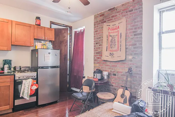 Rented by Nolita Group | media 26