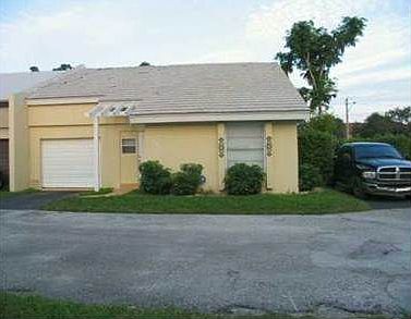 2nd image of 10503 La Placida Dr N