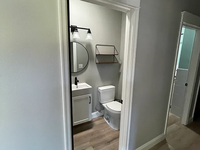 1321 Dollar St — Photo 27
