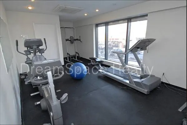 Rented by Dream Space Realty | media 64