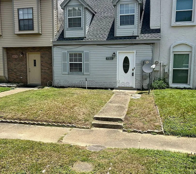 8410 Williamsburg Cir