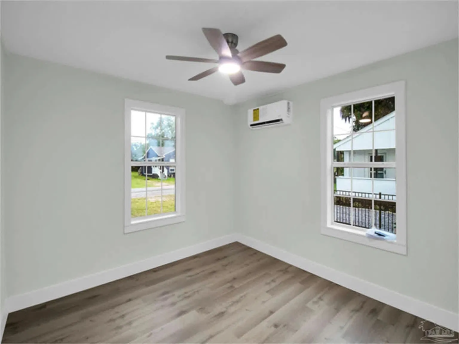 2 bed, 1.0 bath, 678 sqft, $750 — Photo 2
