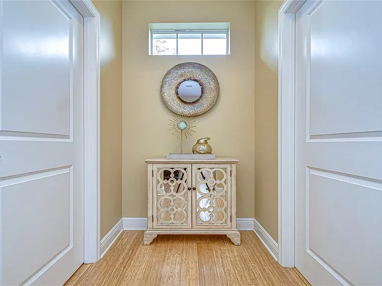 6801 Lockington Ct — Photo 40