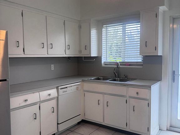 5th image of 600 Layne Blvd