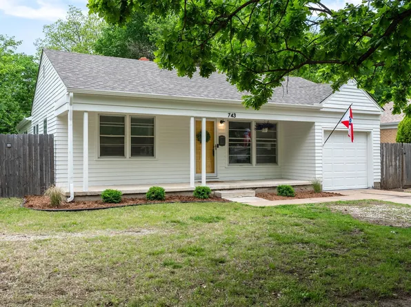 743 S Dellrose Ave, Wichita, KS 67218