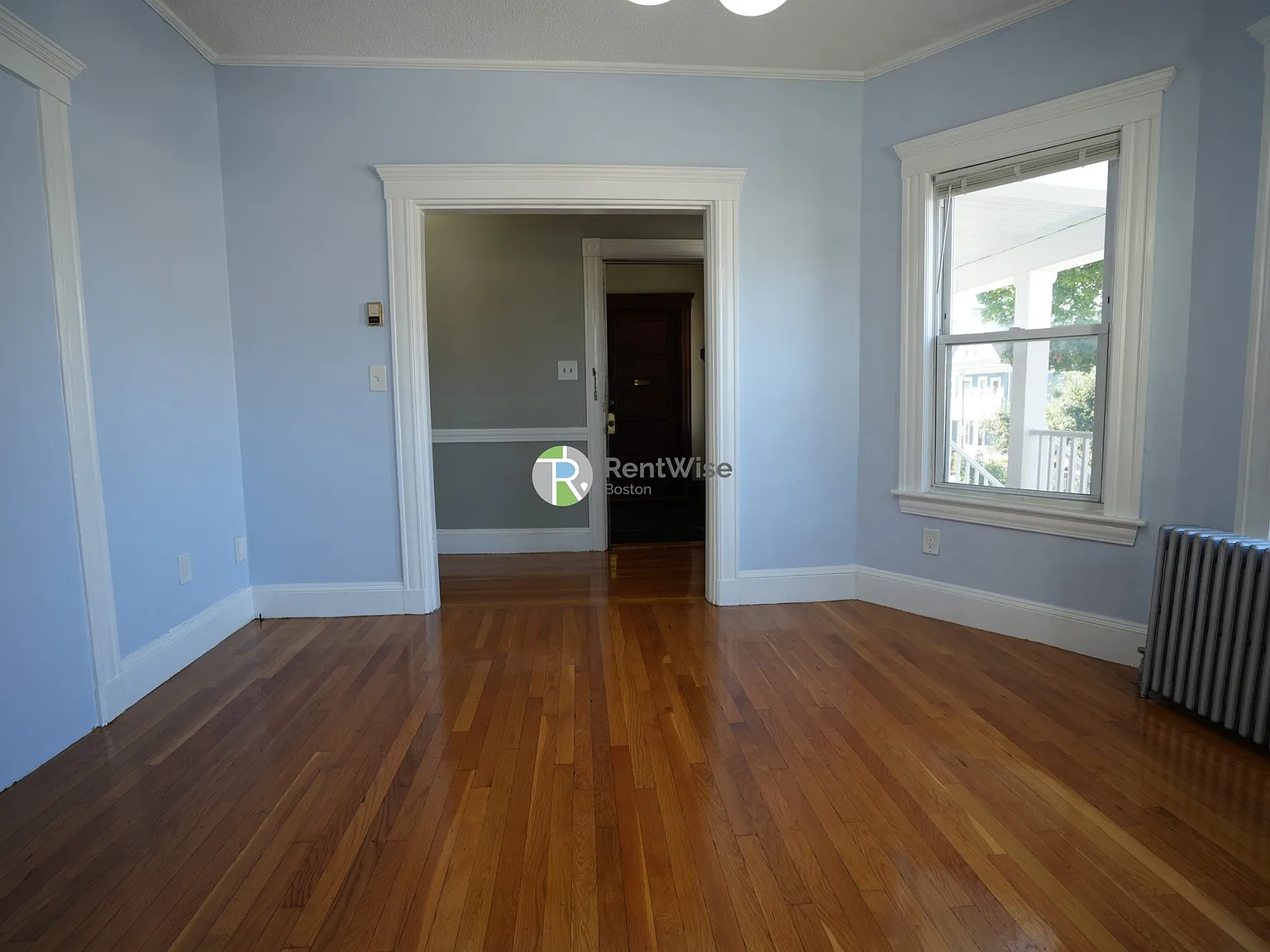 4 bed, 1.0 bath, $3,400 — Photo 4