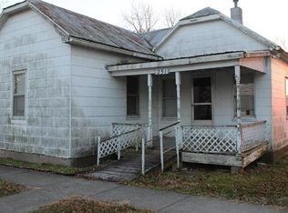 251 Oak St, Gasconade, MO 65061