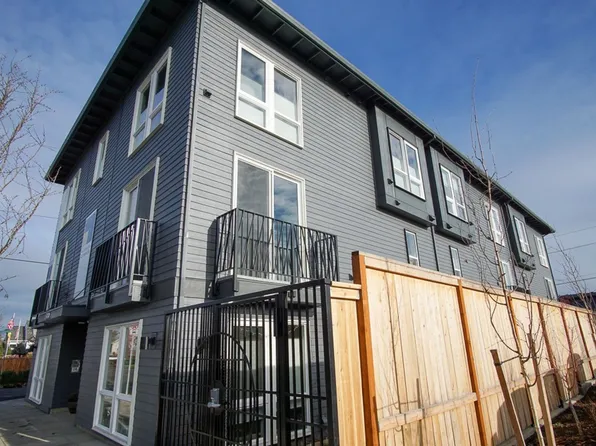 061 - Webster Corner